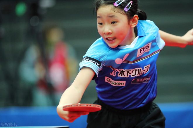 合中他却显 合中他却显